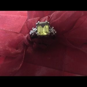 10k while gold birthstone ring